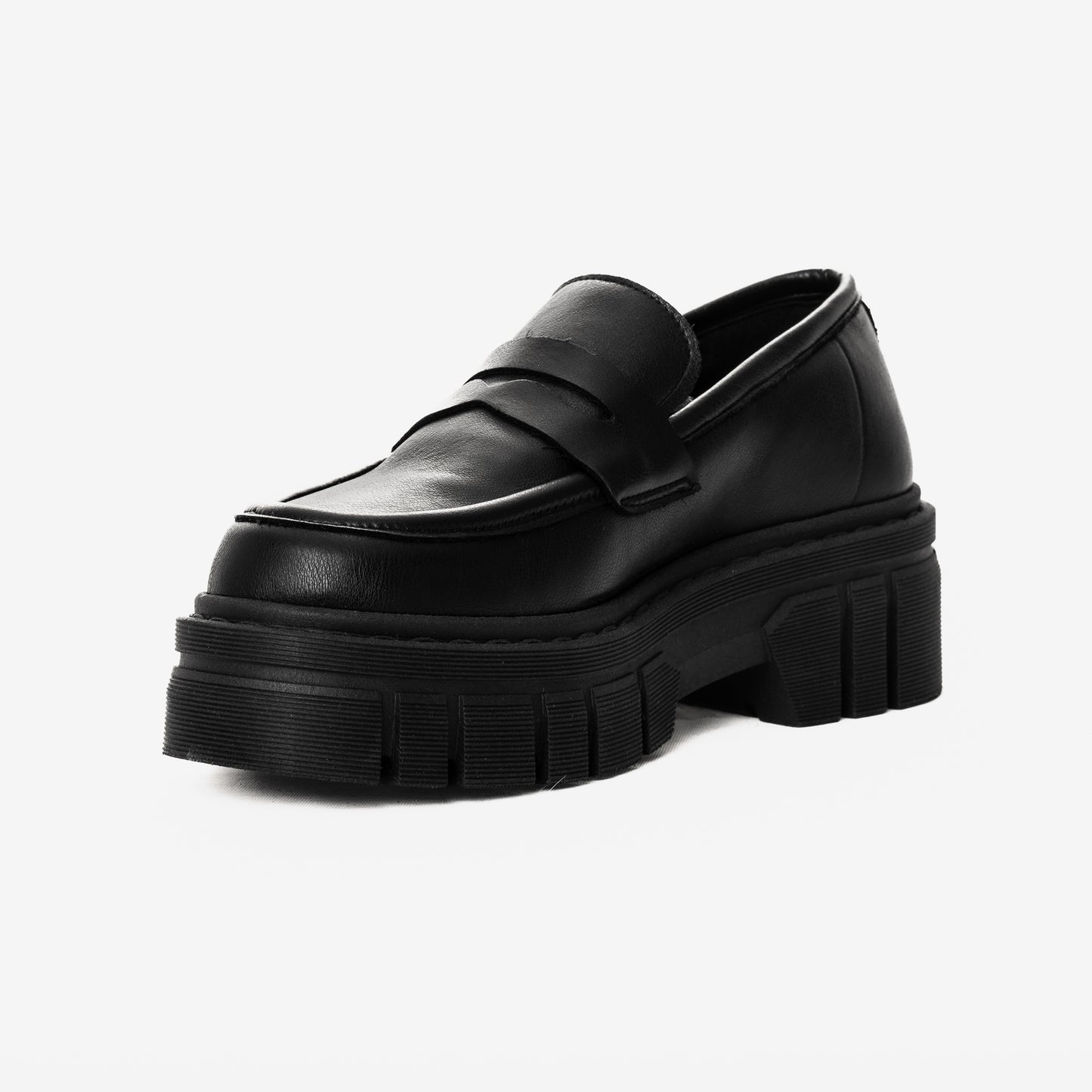 Moccasin: PRECIOUS BLACK in vegan leather